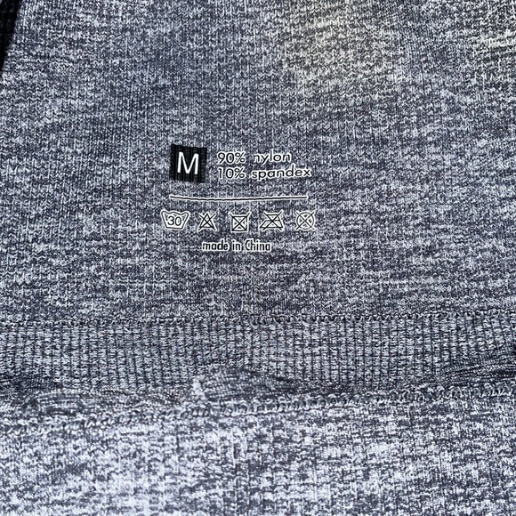 Ombré Style Stretch Workout Legging (M) - Picture 5 of 5